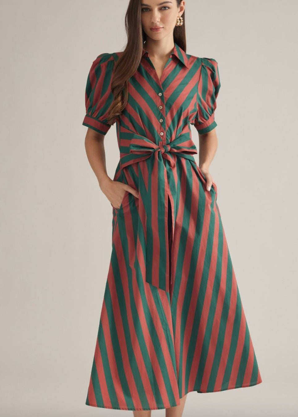 Entro Stripe Short Puff Sleeve Midi Dress