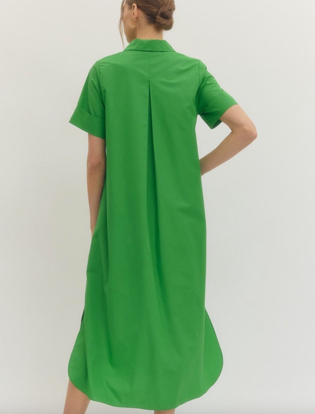 Entro Solid Short Sleeve Midi Dress Featuring Shirt Collar and Snap button Closure at Front in Green
