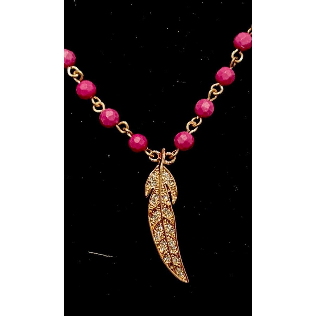 Vera Bradley Pink And Gold Long Feather Necklace NWT