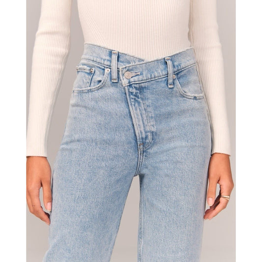 Abercrombie & Fitch Women's the 90s Straight Ultra High Rise Jeans size 25 XLong