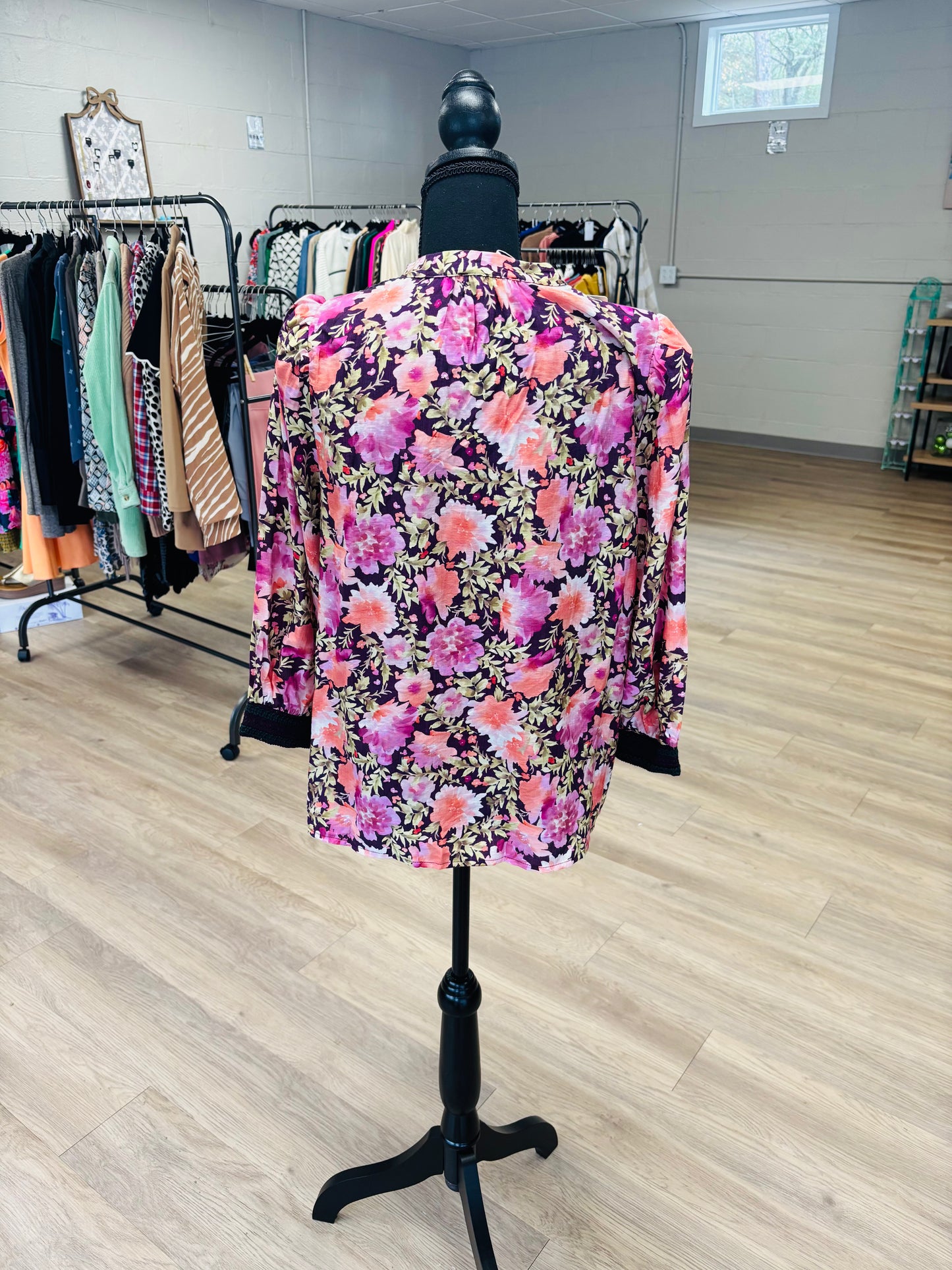 Entro Floral Dolman 3/4 sleeve top