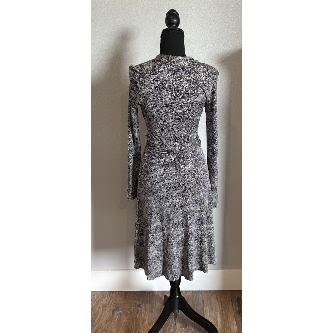 Tory Burch 100% Silk Wrap Tie Belt Dress Size Small