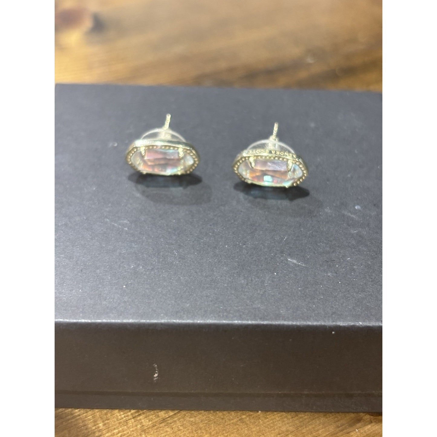 Kendra Scott Ellie Gold Stud Earrings In Dichroic Glass