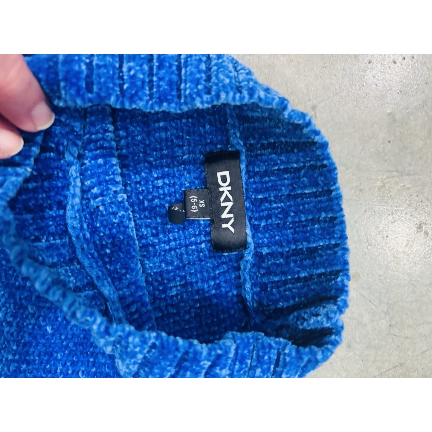 DKNY Youth Chenille Sweater, Blue, Size M (5/6)