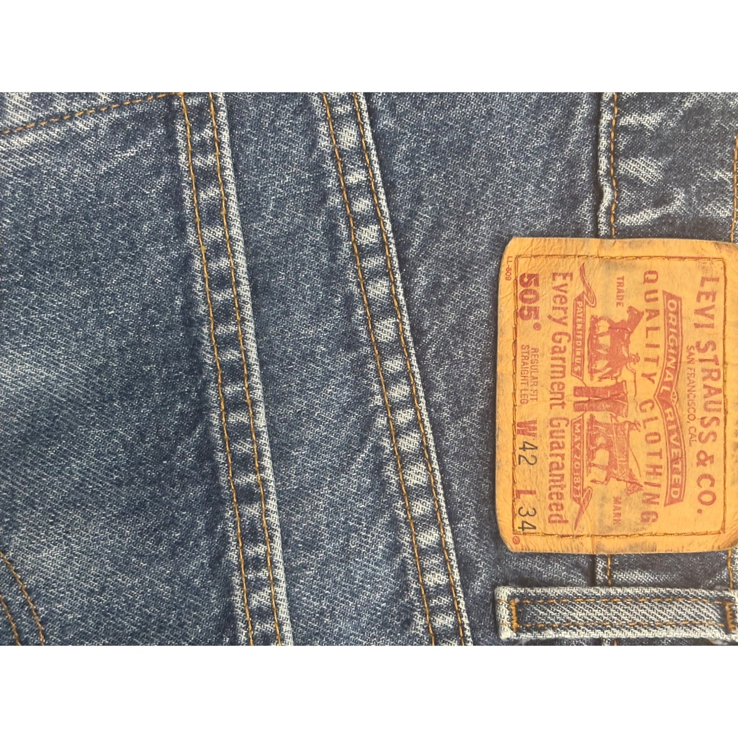 Levis 505 Regular Fit Blue Denim Jeans W42 L34