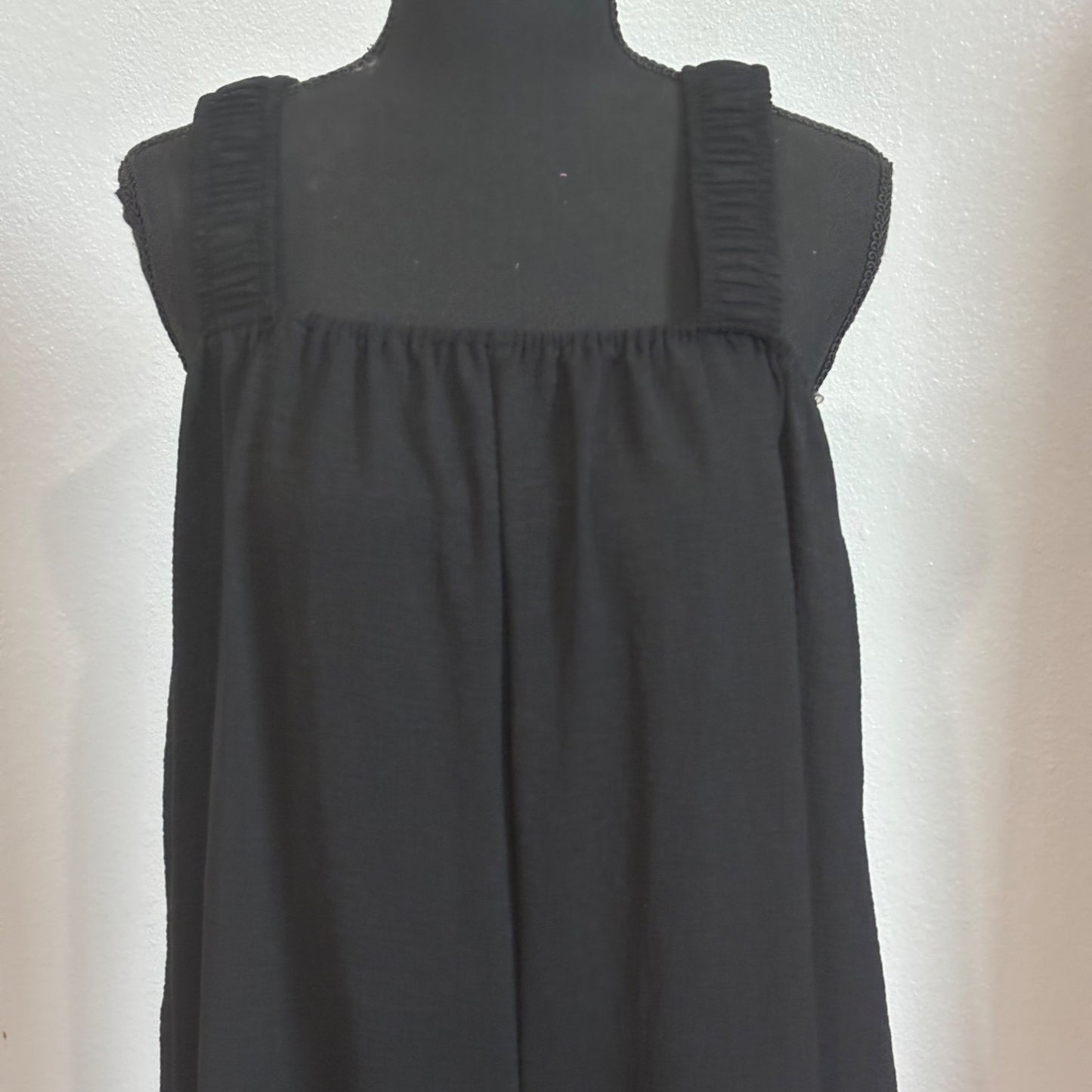 Black Wide-Leg Sleeveless Jumpsuit With Ruched Straps By Lesley Evers