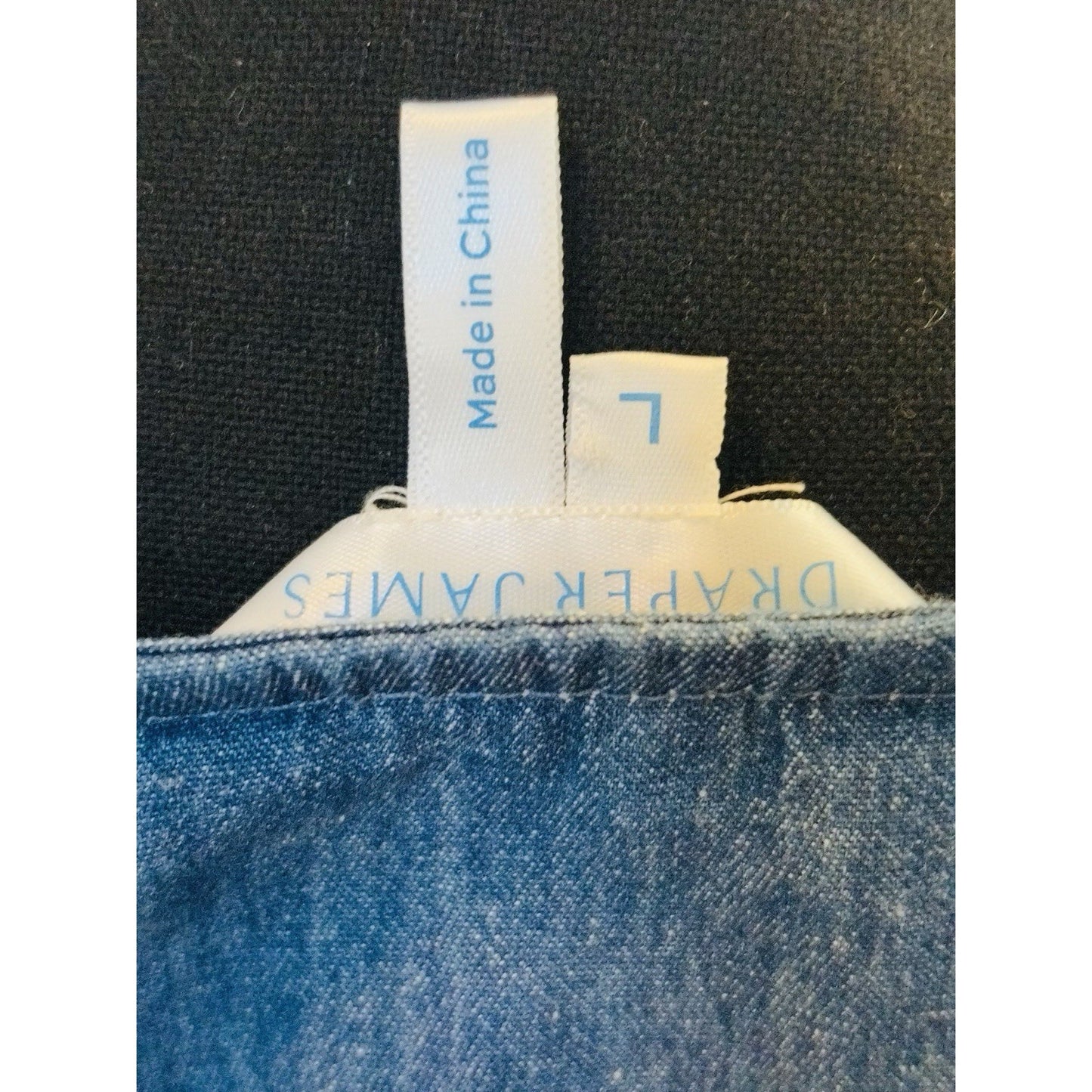 Draper James Heidi Denim V-Neck Chambray Top, Women's Size L - Blue