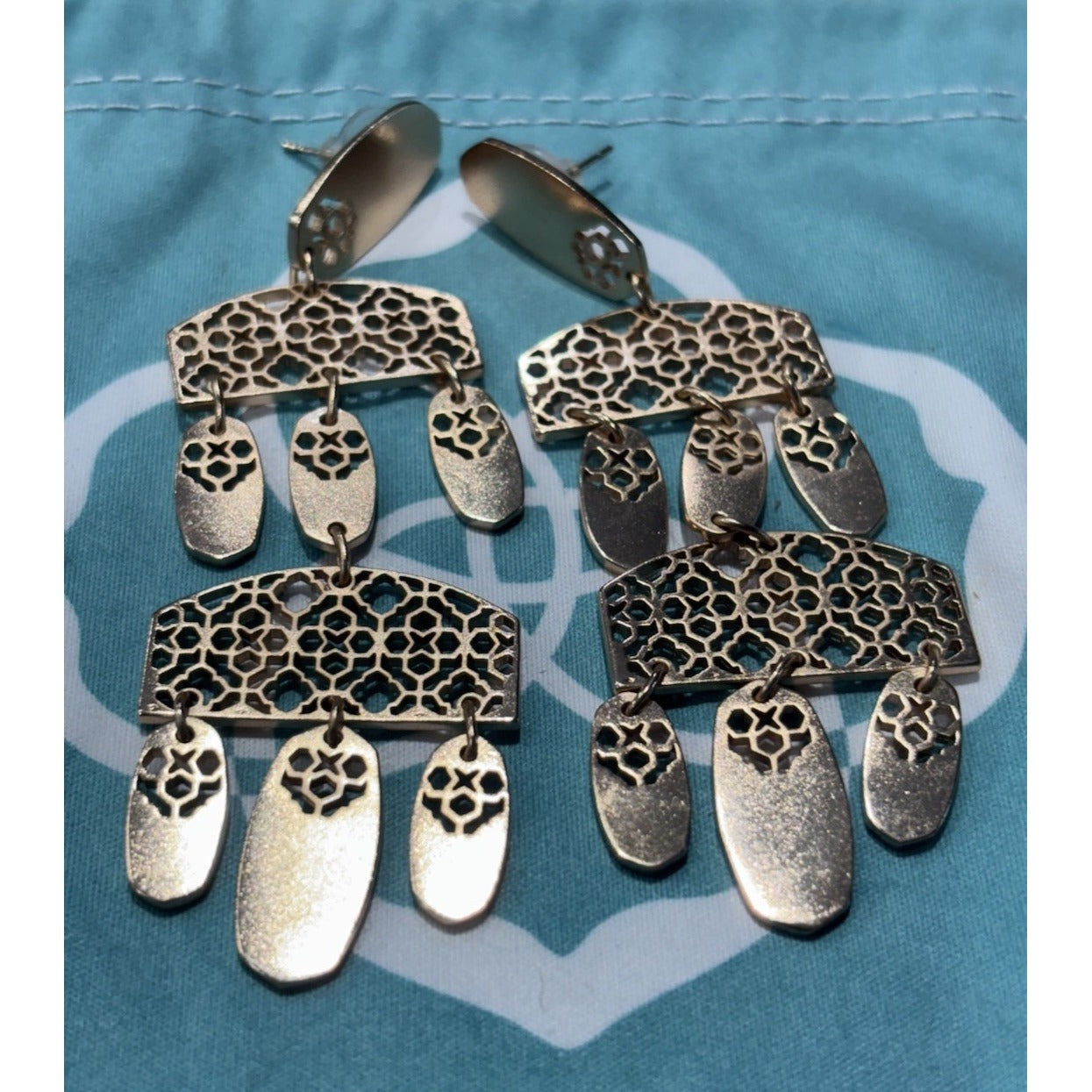 Beautiful Kendra Scott Rose Gold Long Emmett Chandelier Earrings