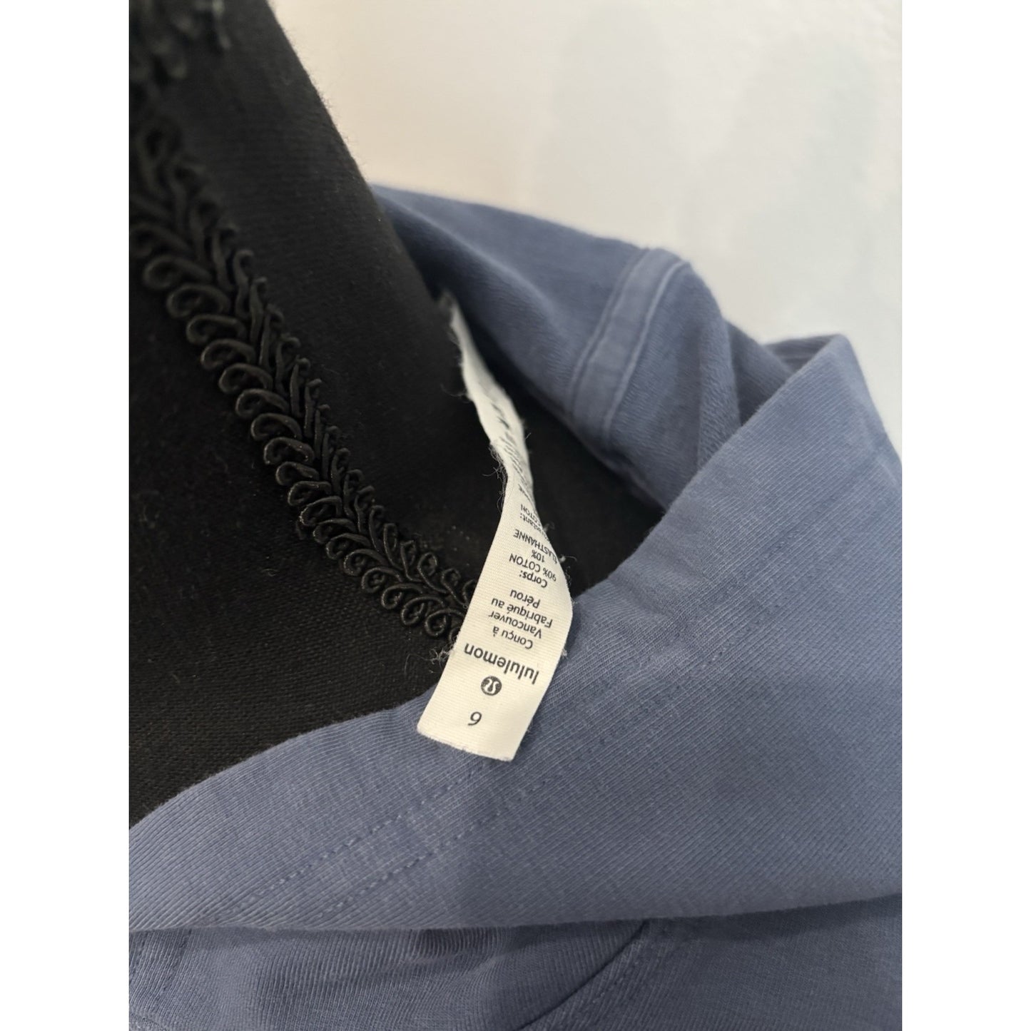 Lululemon Crop Hoodie Scuba Size 6 Pullover Sweatshirt Oversized Boxy Blue Gray