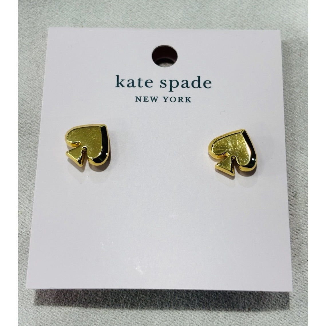 New Kate Spade Everyday Spade Metal Studs Gold O0RU3068