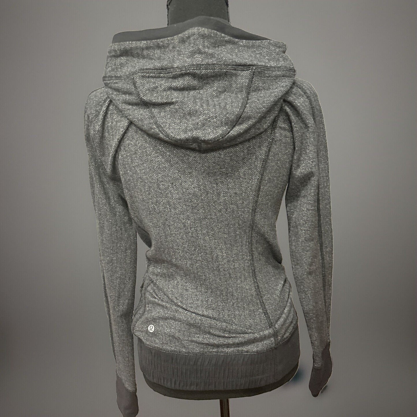 LULULEMON THINK FAST HOODIE, GRAY, SIZE 2