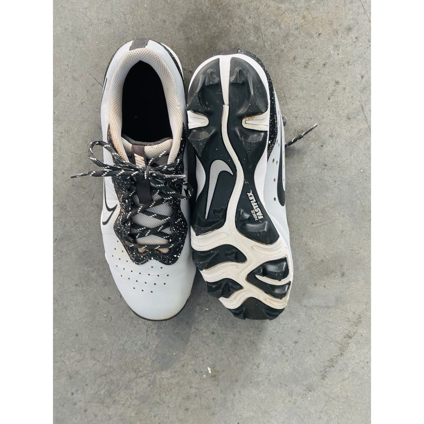 Nike Alpha Huarache 4 KYSTN Gray And Black Baseball Cleats Men's Sz 10.5