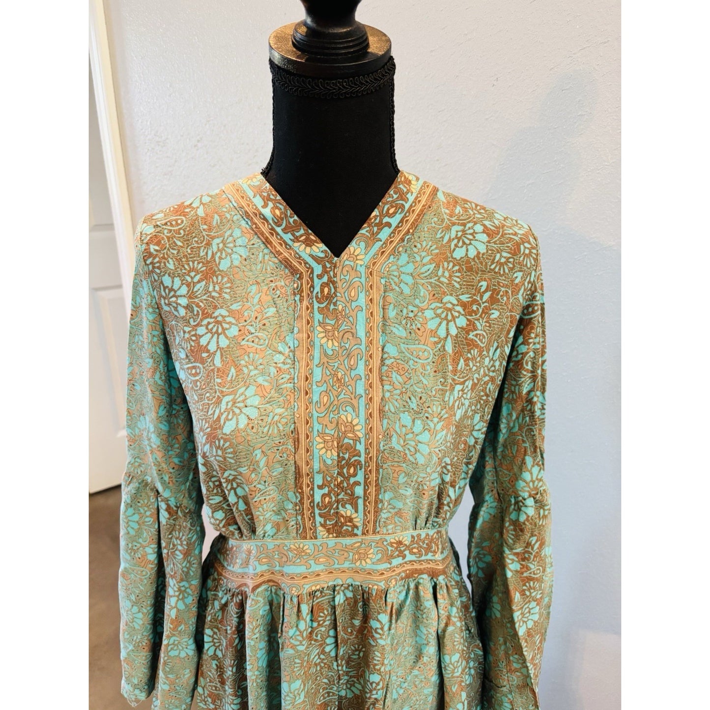 Sweet Salt Viscose  V-Neck Floral Tiered Maxi Dress Womens  Size 6