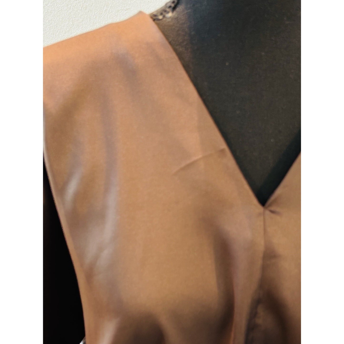 Banana Republic Women's V-NECK DOLMAN TOP, Afternoon Latte, Sz M