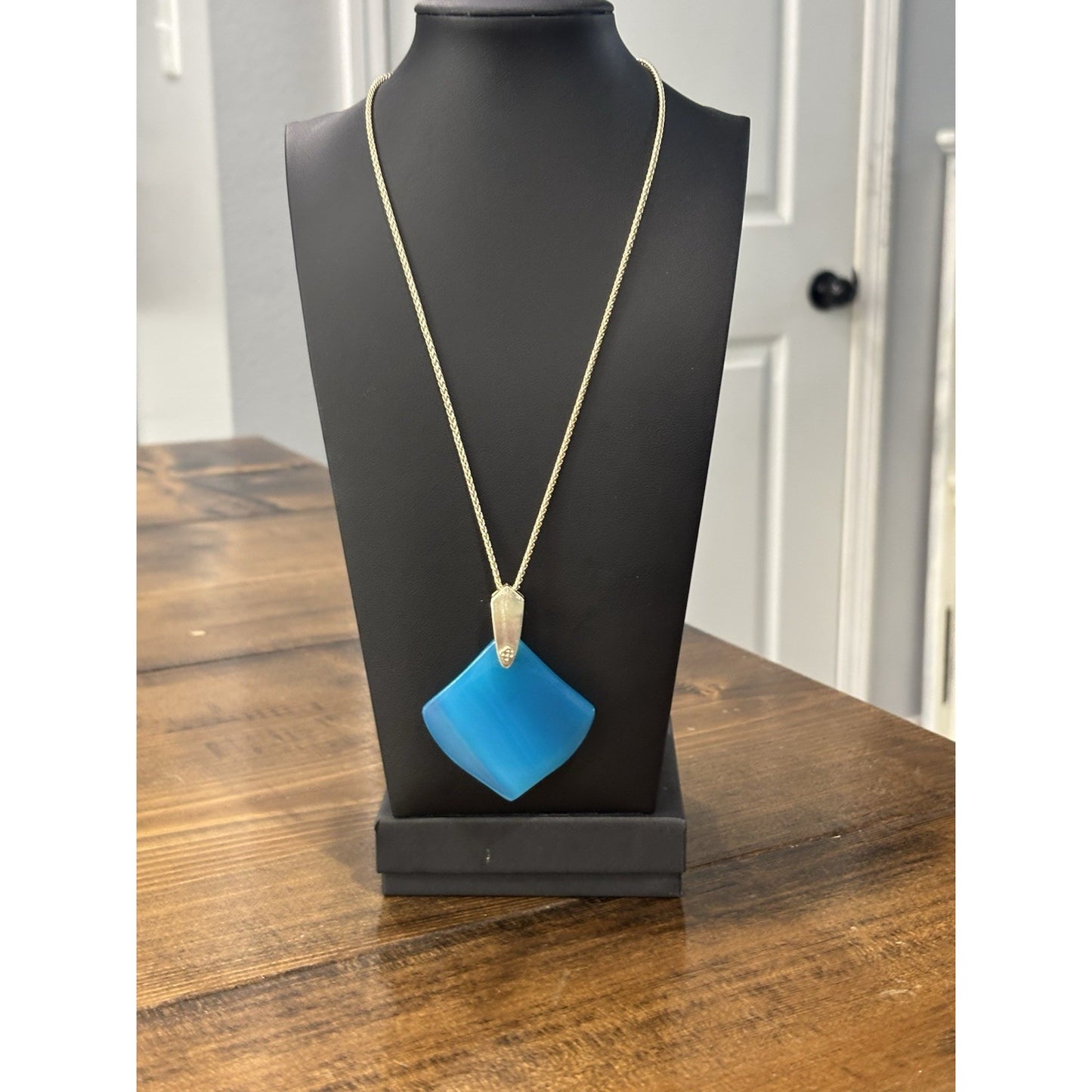 Blue Kendra Scott Gold Aislinn Necklace Teal Agate Adjustable