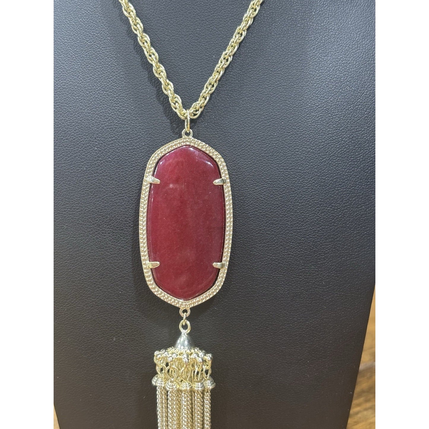 KENDRA SCOTT  " Rayne "  Maroon Jade Pendant Tassel Necklace Gold Tone 37'' L