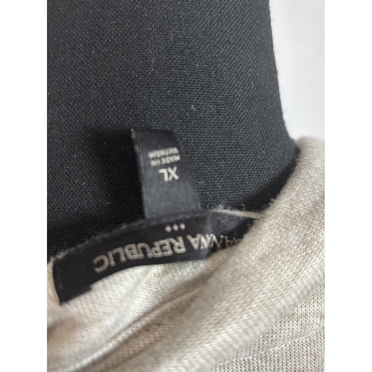 Banana Republic Oatmeal Long Cardigan Size XL