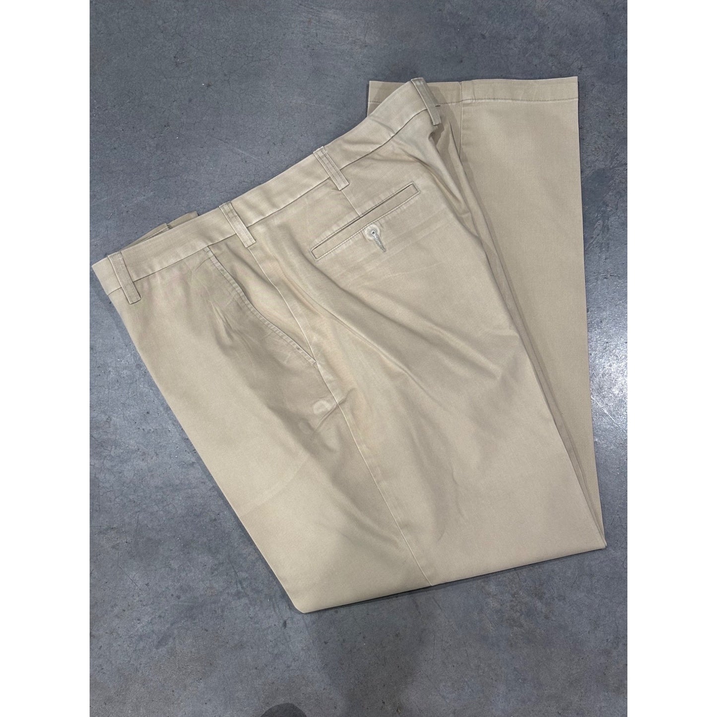 Croft & Barrow Mens Classic Fit Easy Care Khaki Pants 40x32 Cotton/Polyester