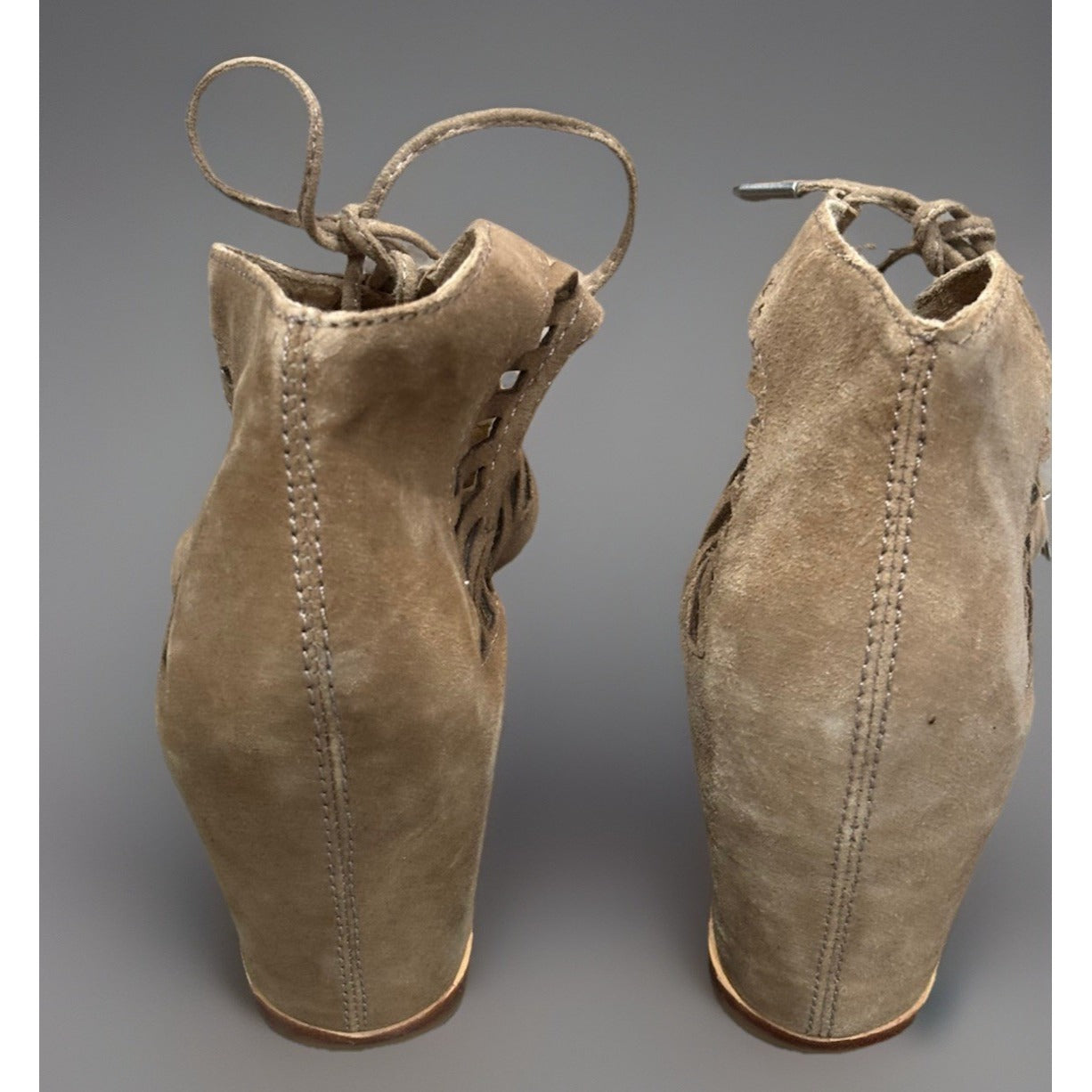 Dolce Vita Lindsey Lace-up Wedge sandal  Tan Size 8.5