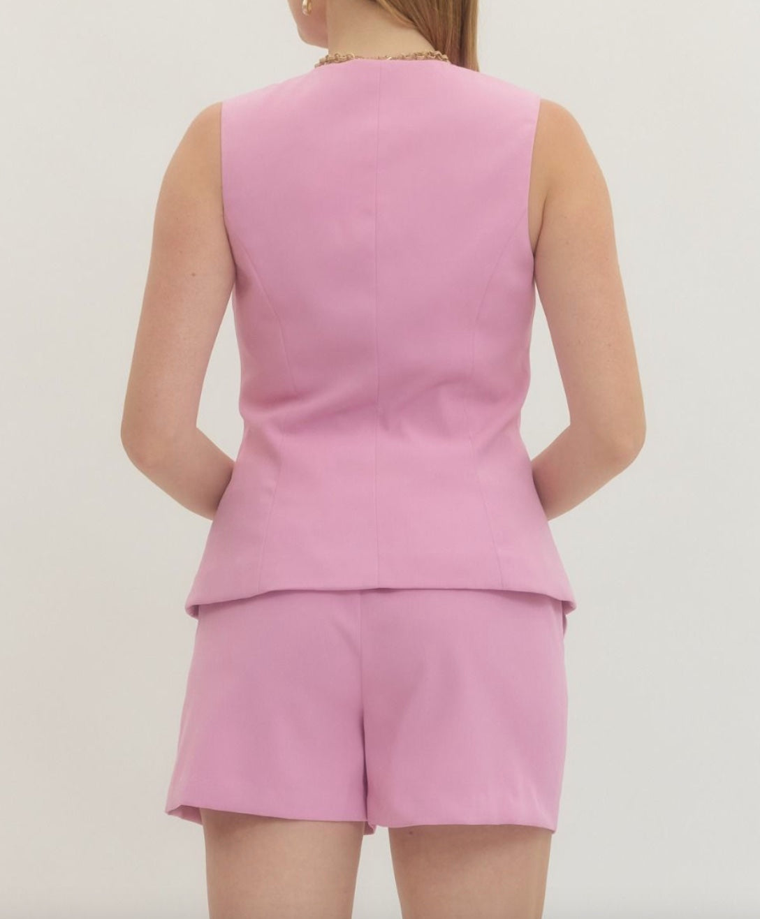 Entro Solid sleeveless top front flap pockets with shorts set in pink