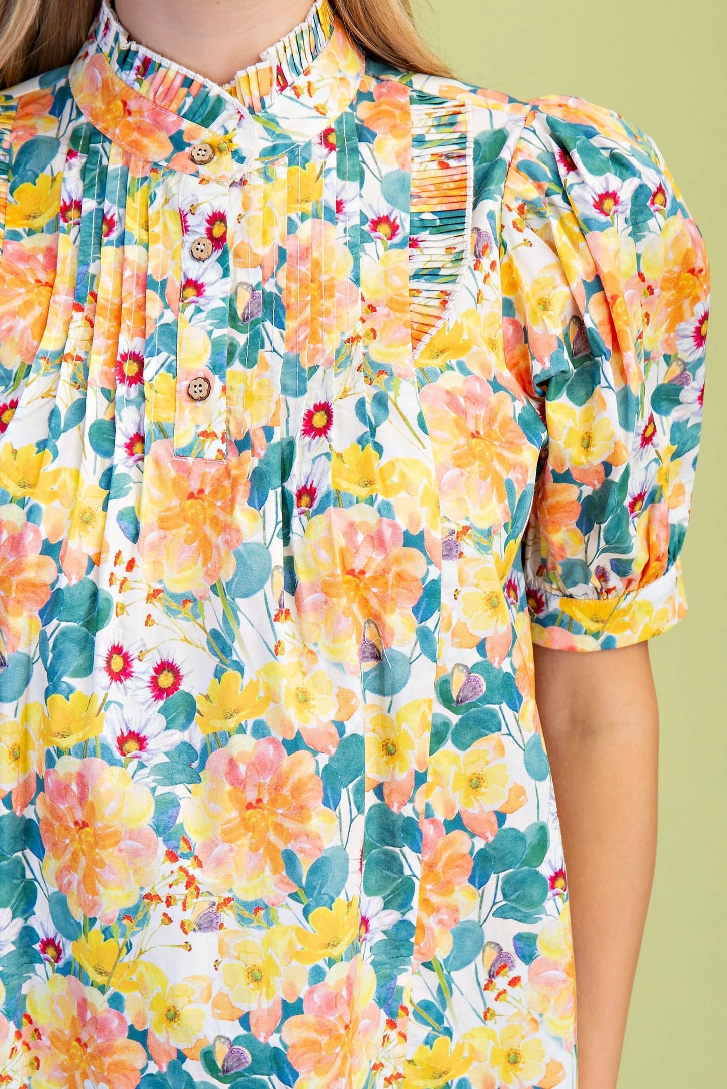 Gigio Bright Floral Puff Sleeve Top with Pintuck and Ruffle Details