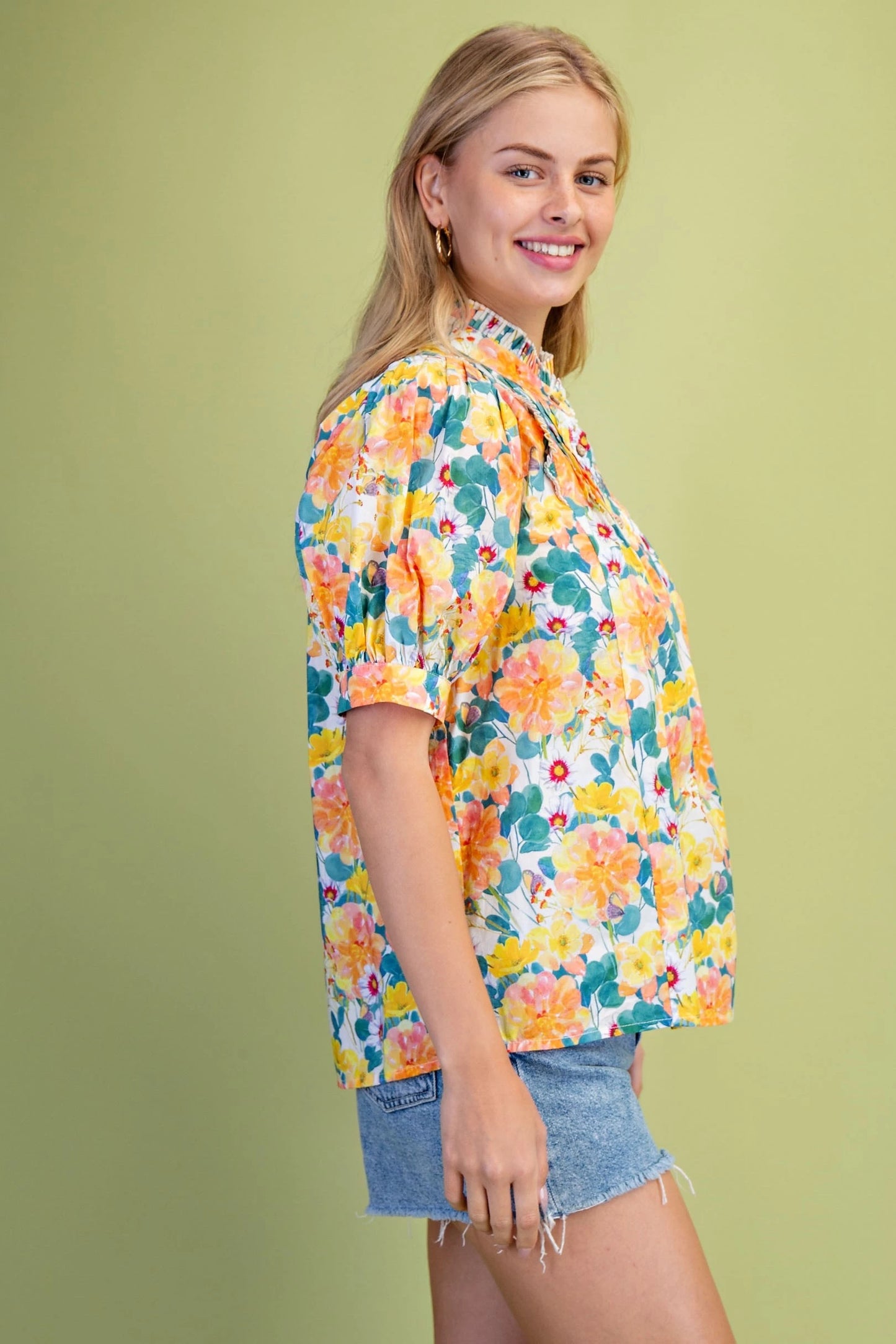 Gigio Bright Floral Puff Sleeve Top with Pintuck and Ruffle Details