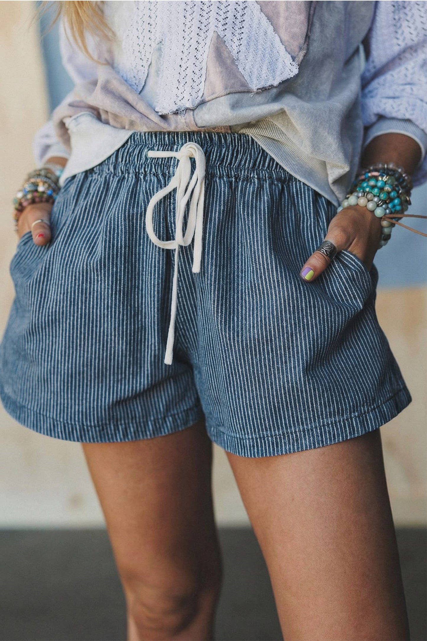 Stripe Elastic Waist Casual Denim Shorts