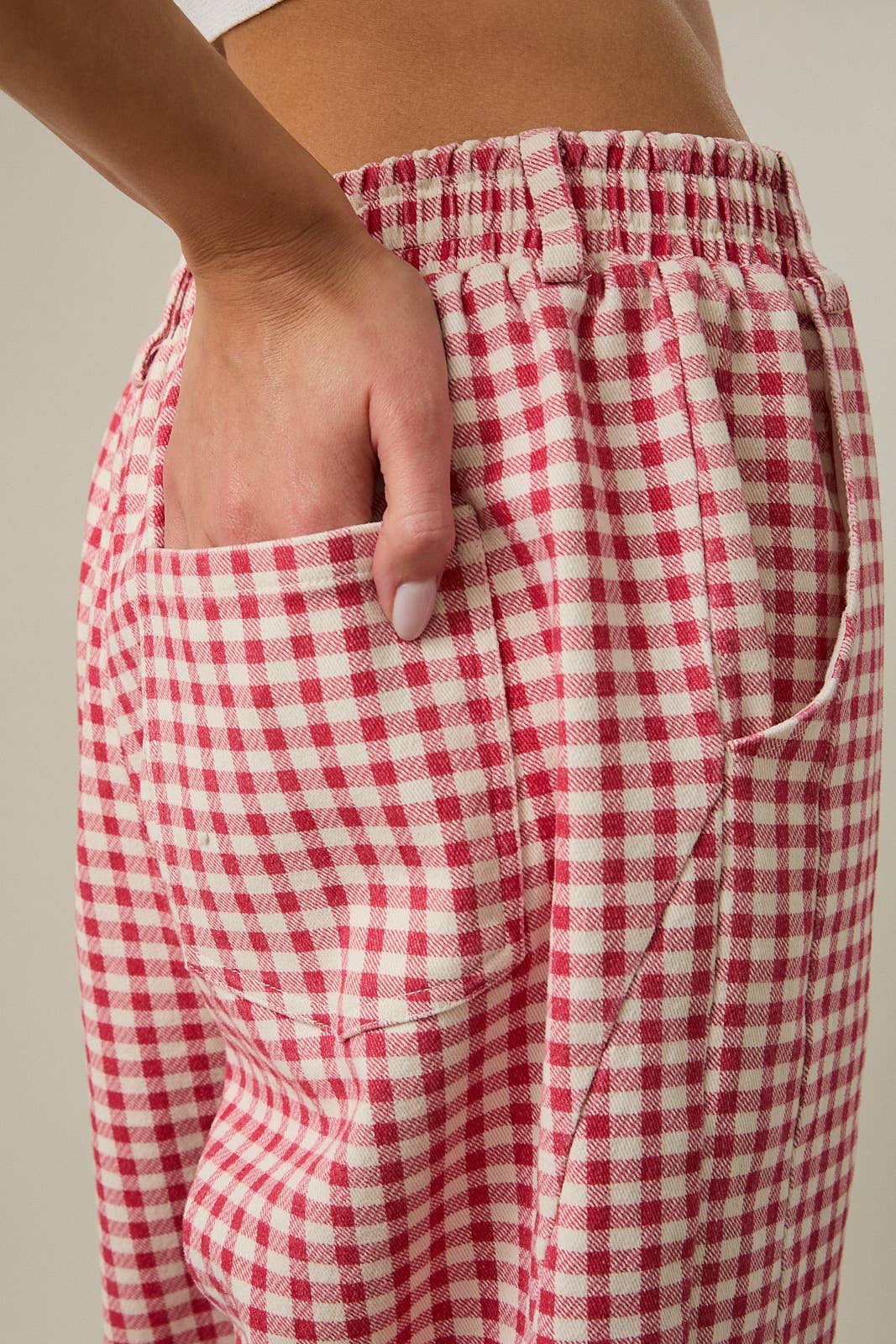 ELASTIC WAIST BAND GINGHAM PRINTED BARREL FIT TWILL PANTS