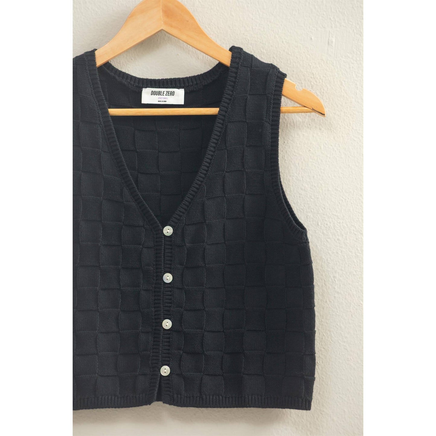 Double Zero Basket Weave V-Neck Sleeveless Vest