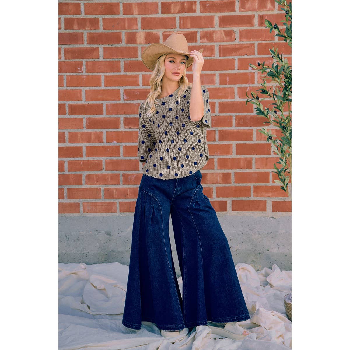 FLARED SLEEVES POLKA DOTS PRINTED CHUNKY SWEATER TOP