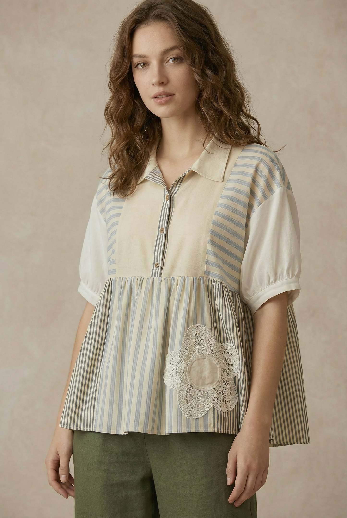 STRIPED SHIRT WITH LACE FLOWER DETAIL