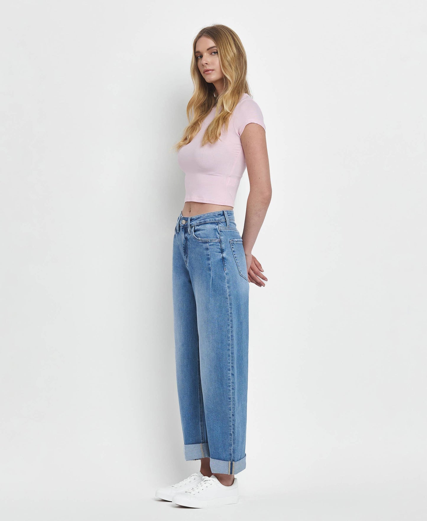 SUPER HIGH RISE DOUBLE CUFFED BARREL JEANS V3598
