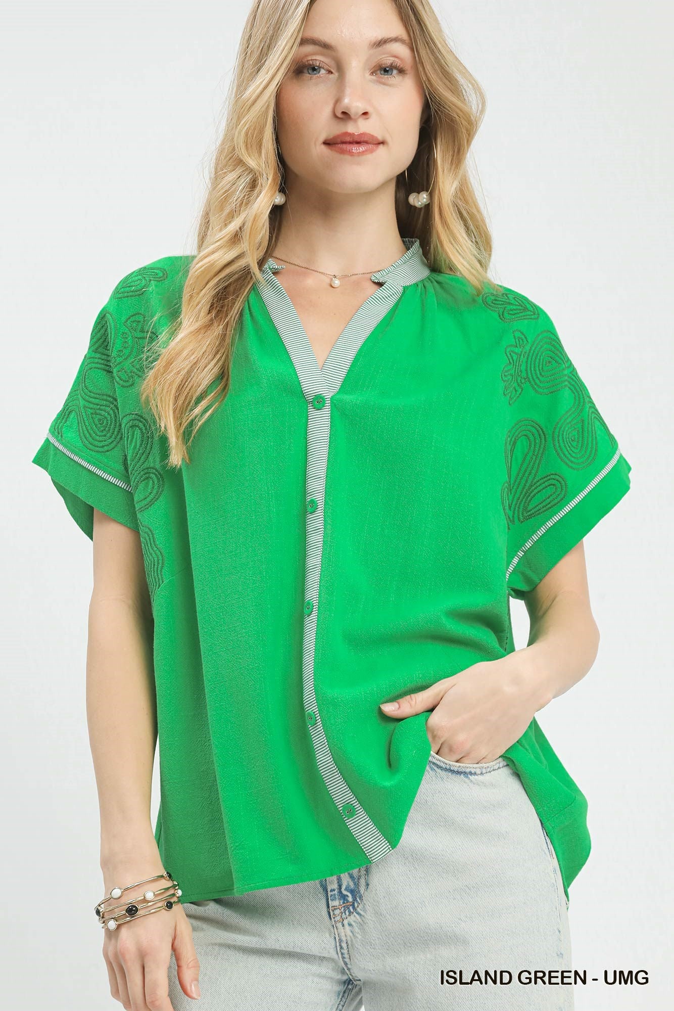 Umgee Embroidered Button Front Top in Green