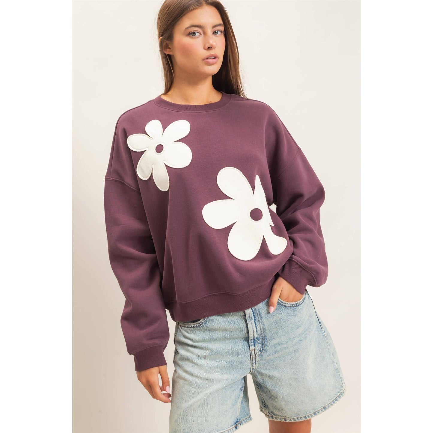 Double Zero Floral Applique Crew Neck Sweatshirt