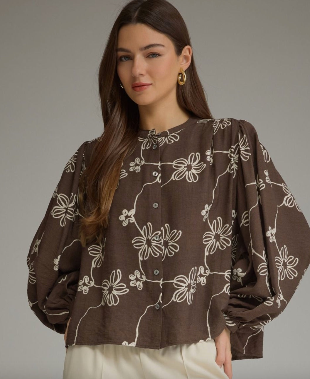 Entro Printed Long Puff Sleeve Top with a Round Neckline
