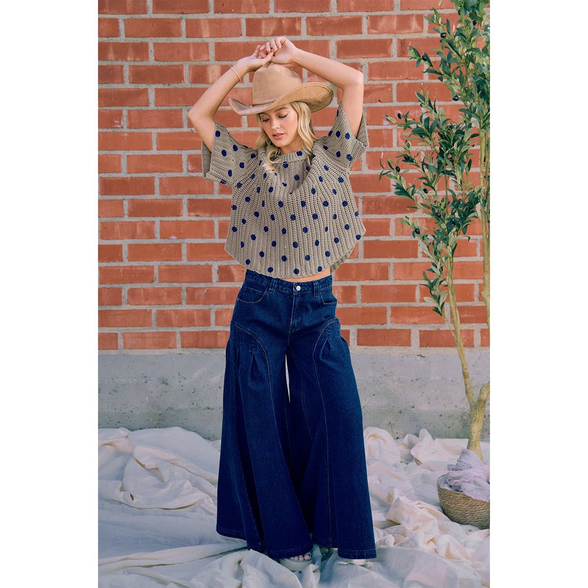 FLARED SLEEVES POLKA DOTS PRINTED CHUNKY SWEATER TOP