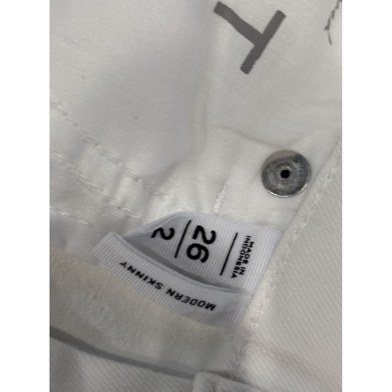 Ann Taylor Loft Modern Skinny Jeans WHITE Size 26 Size 2