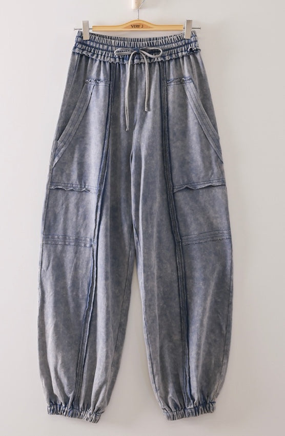 Very J Vintage Wash Cargo Jogger Pants