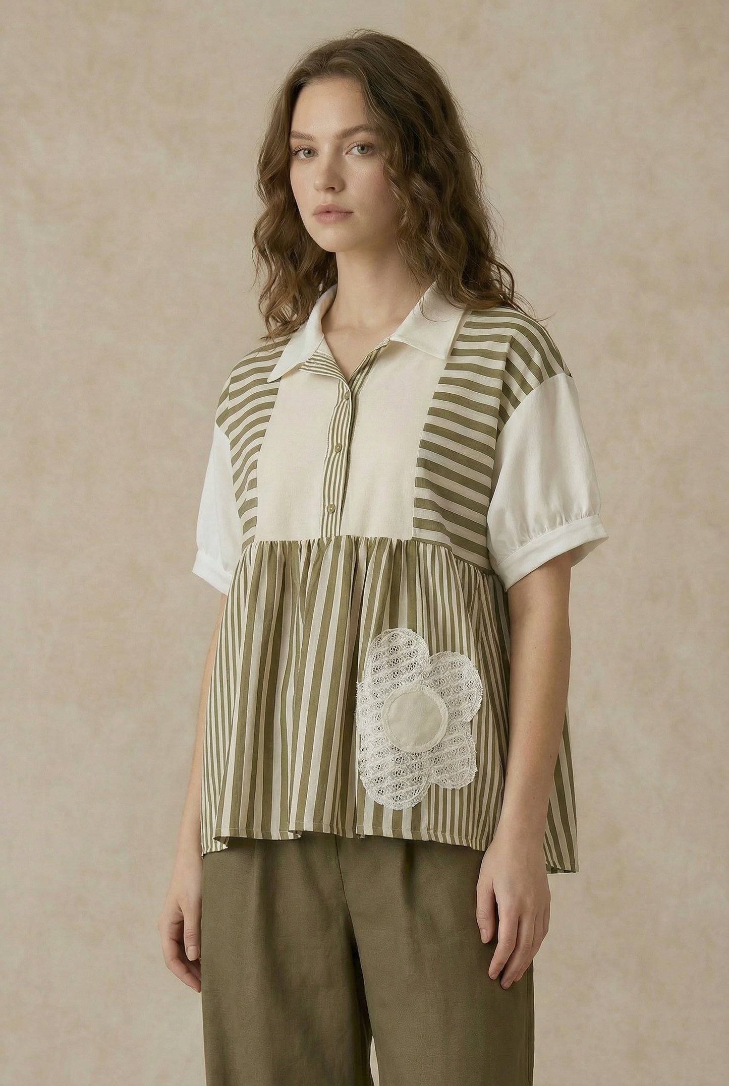 STRIPED SHIRT WITH LACE FLOWER DETAIL