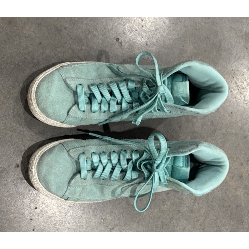 2017 Nike Blazer Mid Island Green Youth Size 6