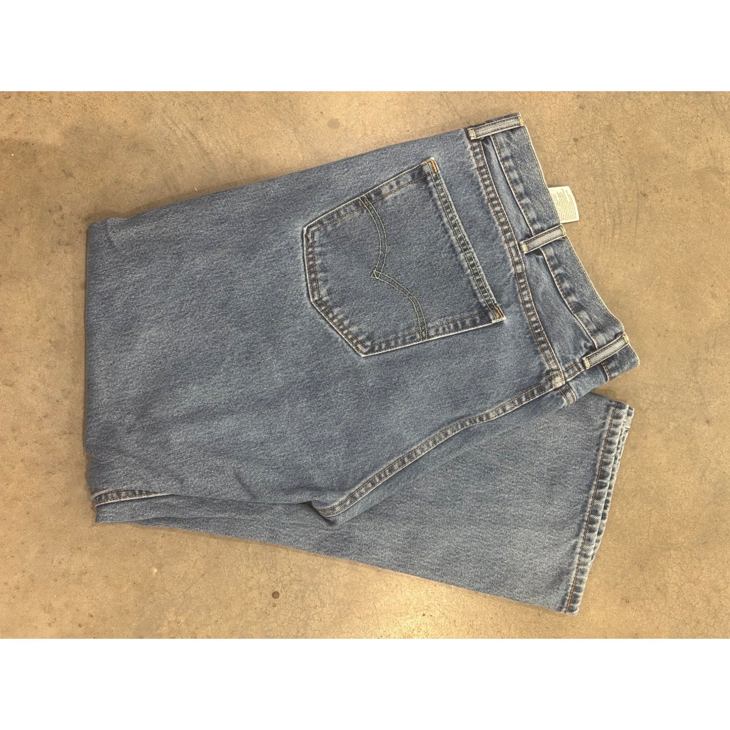 Levis 505 Mens Regular Fit Blue Denim Jeans W41 L32 USA Made