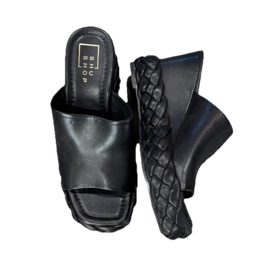 Shu Shop Black Platform Sandals Size 6.5