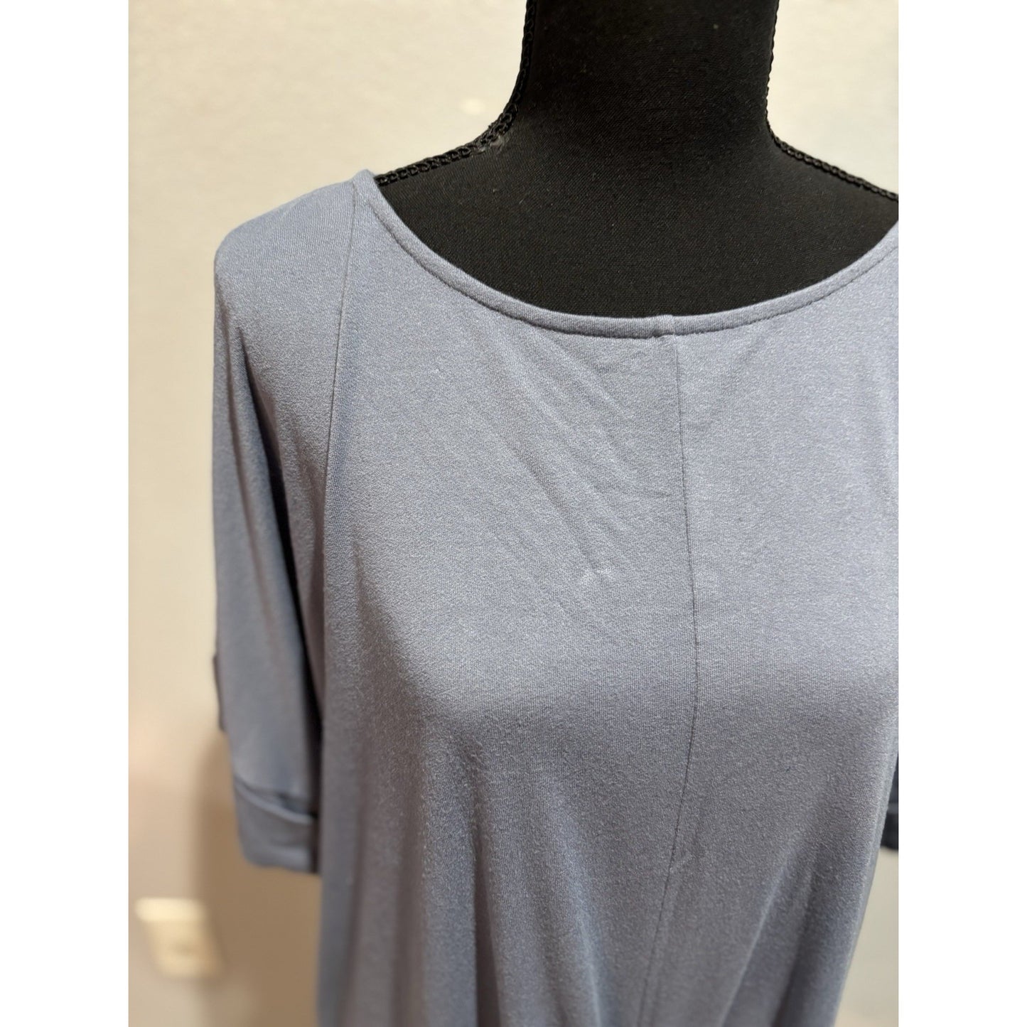 Zenana light blue top w/ Twist Bottom Short Sleeve Size 1X