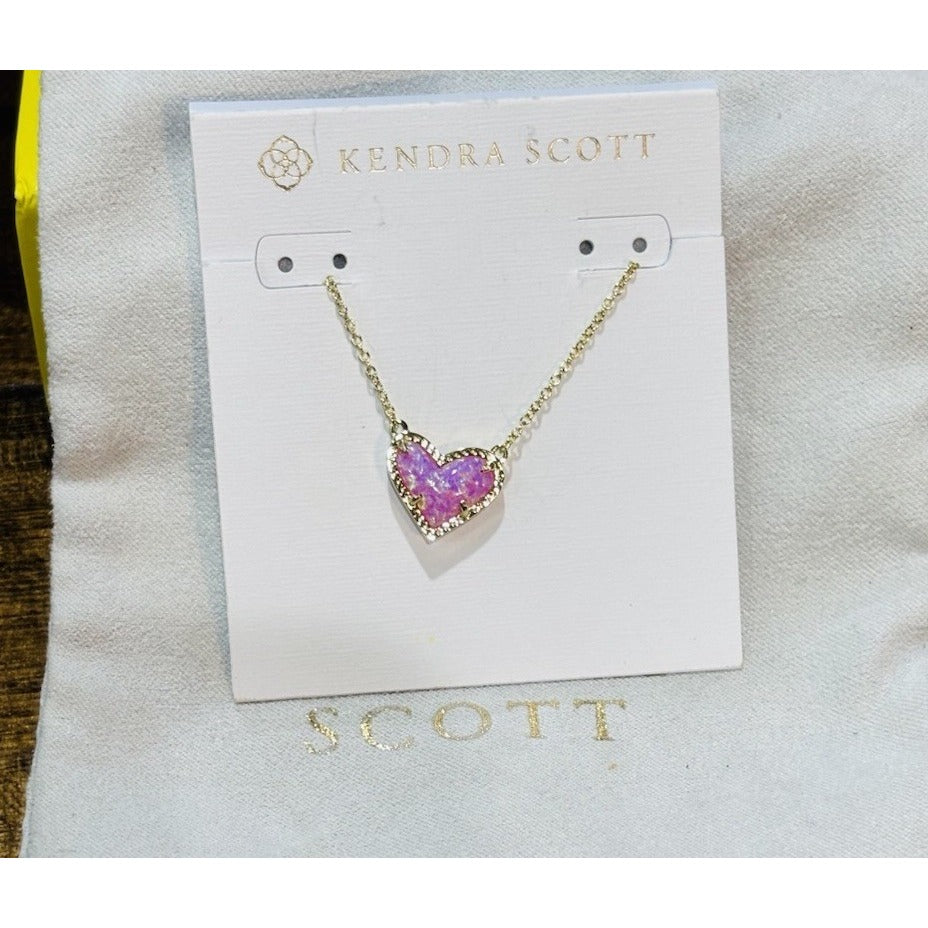 NEW Kendra Scott Ari Heart Gold Necklace in Bubblegum Pink Kyocera Opal