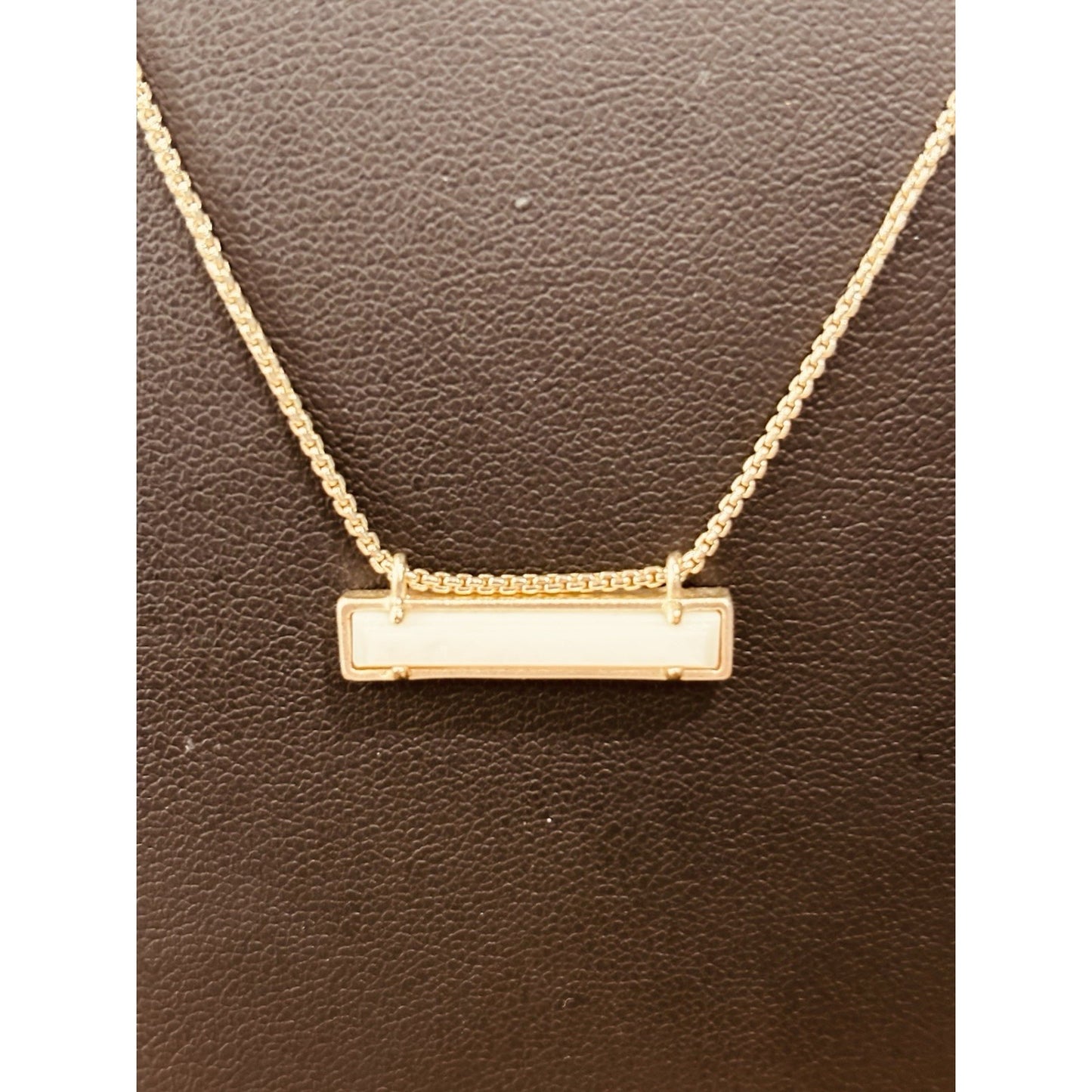 Kendra Scott Gold Leanor Necklace Bar With White Mother Of Pearl