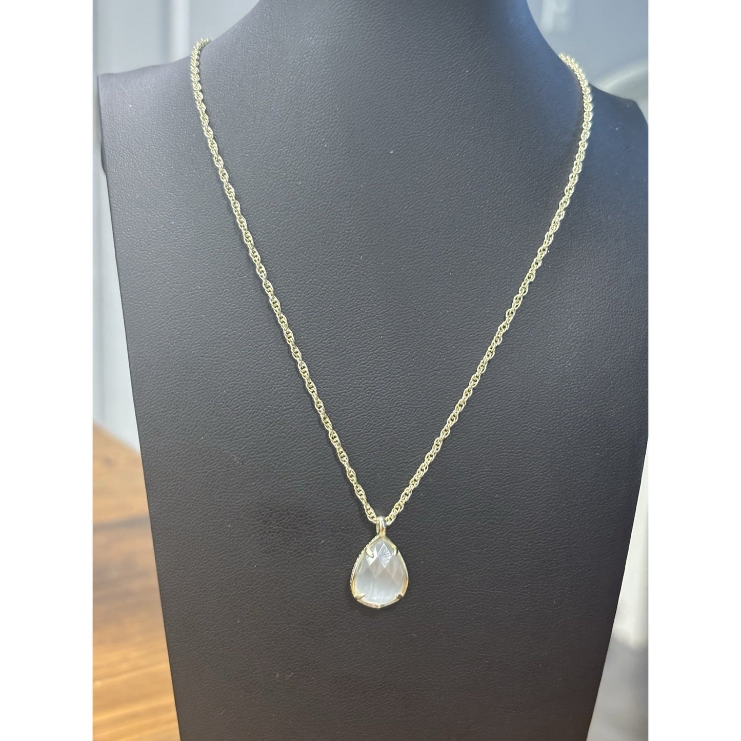 Kendra Scott Kiri Necklace In Gold Gray Slate Stone