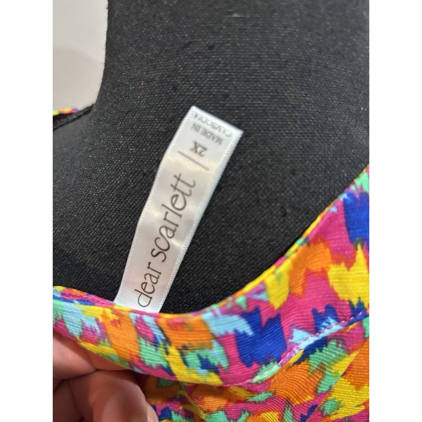 Dear Scarlett 3/4 Sleeve Blouse Bright Colors Size 2XL