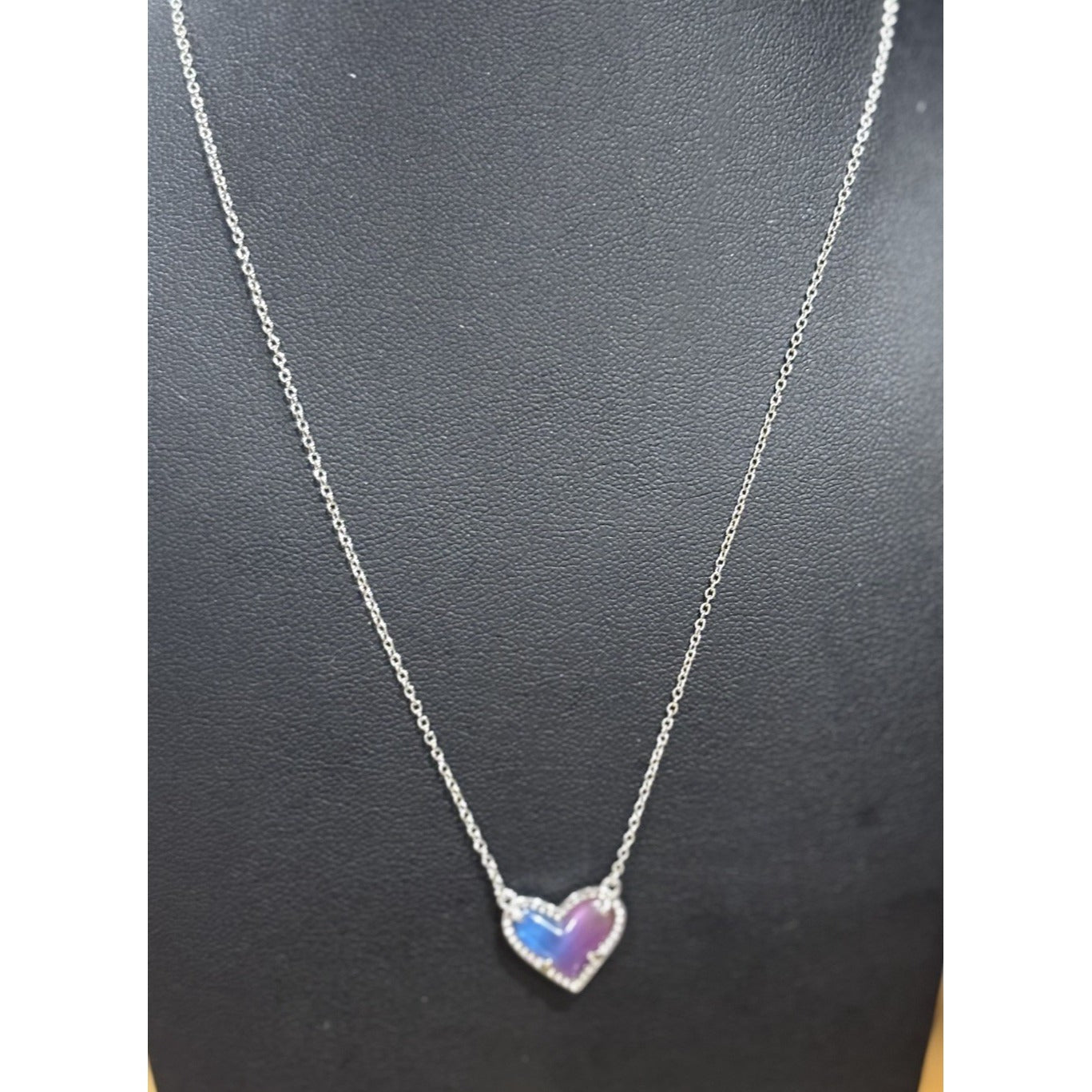 Kendra Scott Ari Heart Short Necklace Watercolor Illusion Silver Tone