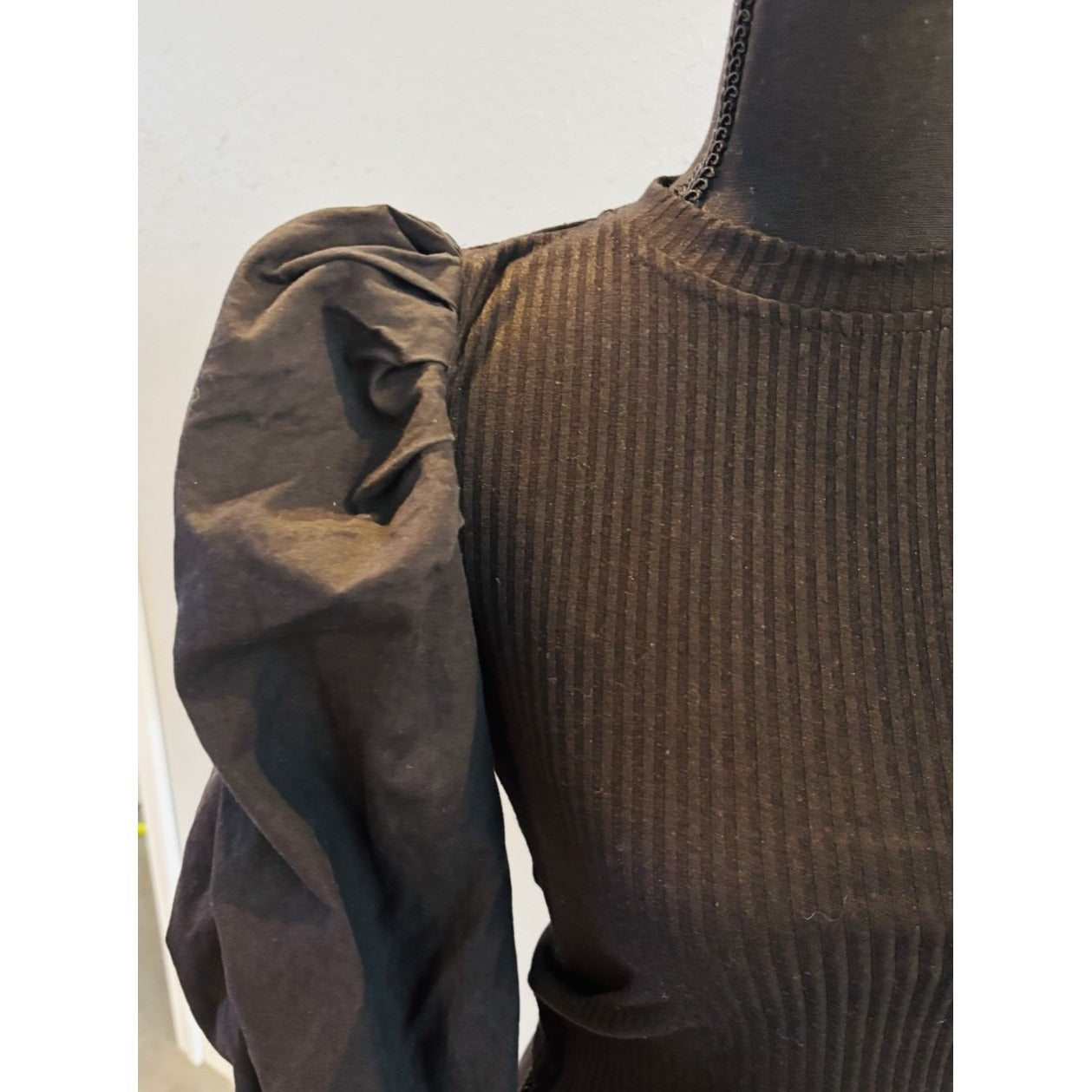 The Pants Store Dramatic Bubble Sleeve And Knit Blouse Black Size Small