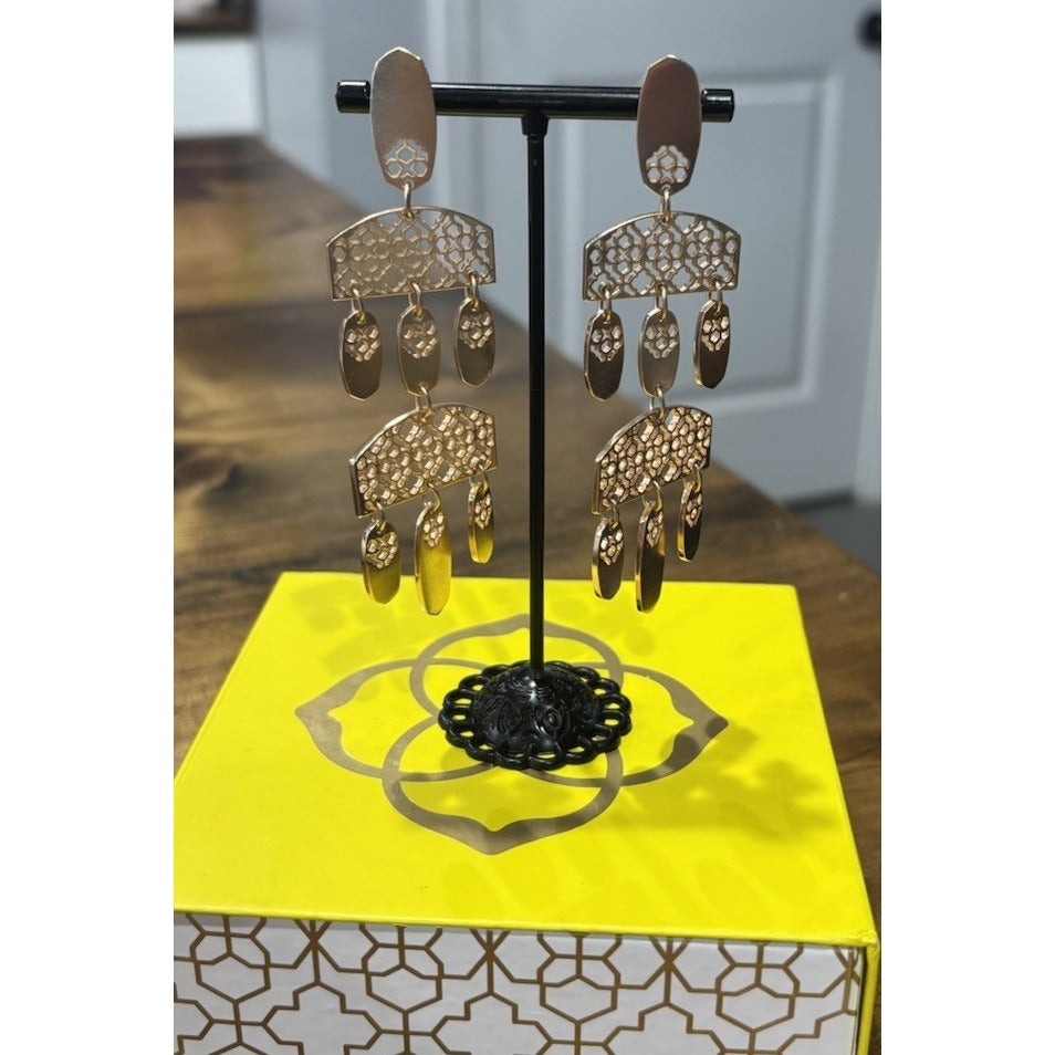 Beautiful Kendra Scott Rose Gold Long Emmett Chandelier Earrings